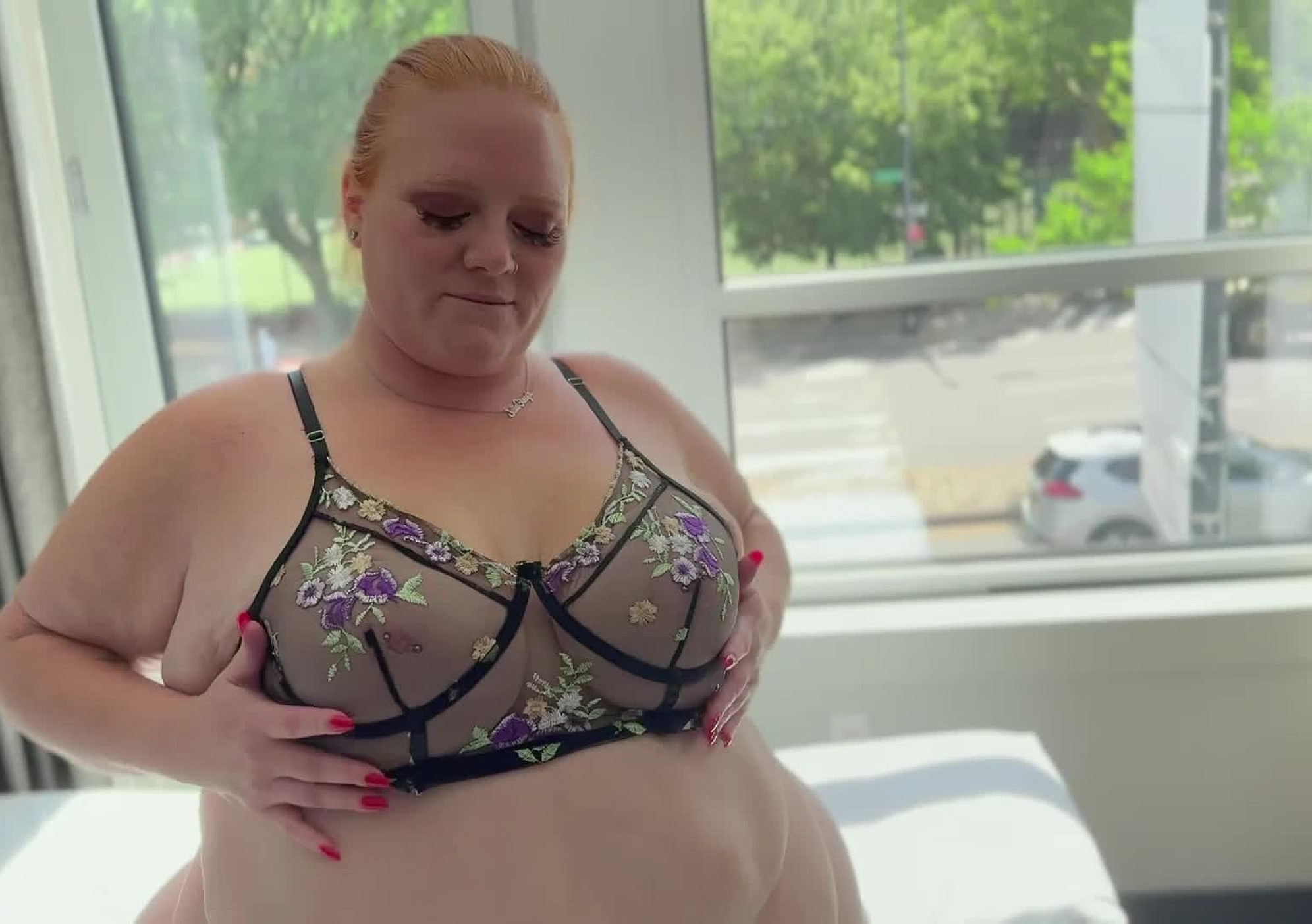 Julie Is His Cup Of Tea